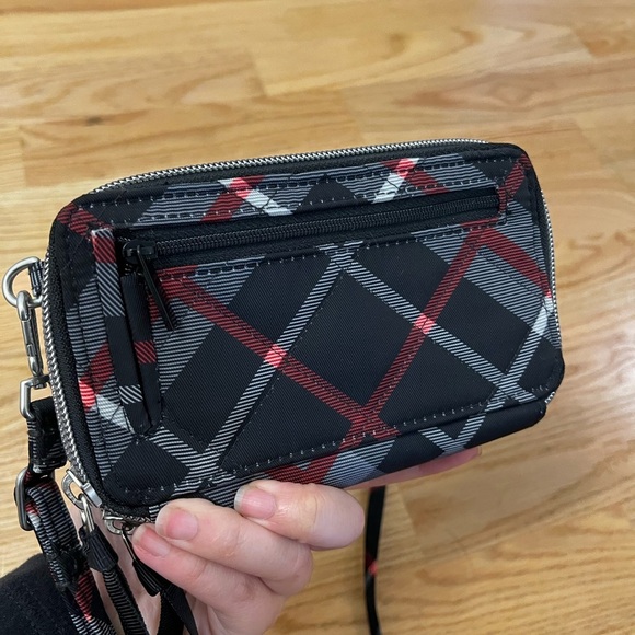 Vera Bradley RFID All in One Crossbody Bag, Performance Twill - Picture 6 of 7